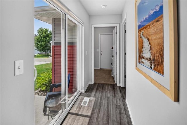 1264 Crane Meadow Way, Sun Prairie, WI 53590