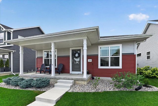 1264 Crane Meadow Way, Sun Prairie, WI 53590