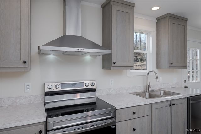 4511 Oak Hill, Northport, AL 35473