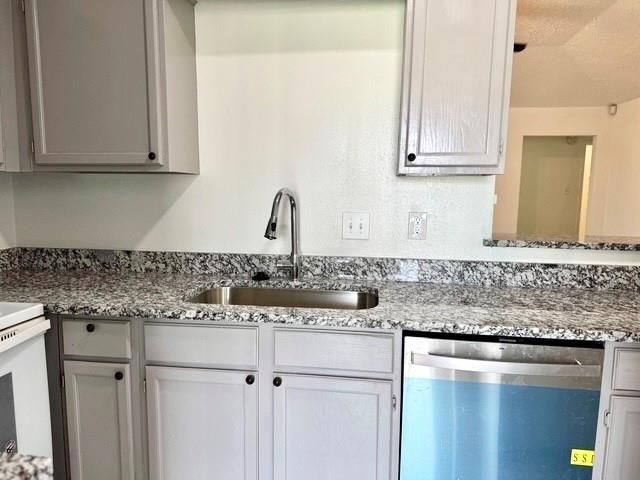 13518 Townwood Drive, Houston, TX 77045