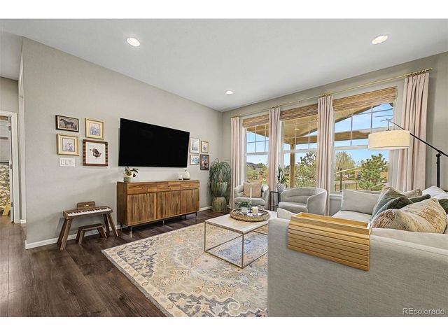 15022 W 70th Ave, Arvada, CO 80007