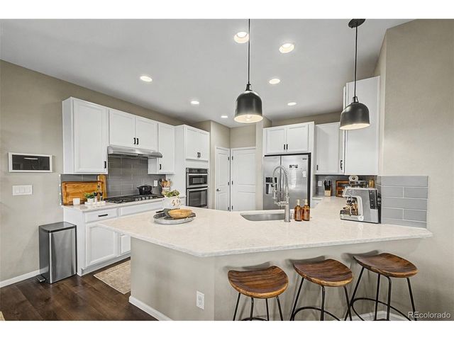 15022 W 70th Ave, Arvada, CO 80007