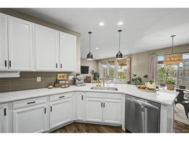 15022 W 70th Ave, Arvada, CO 80007