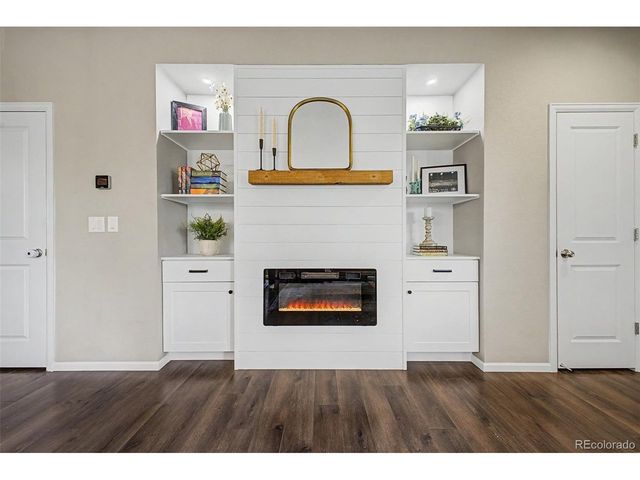 15022 W 70th Ave, Arvada, CO 80007