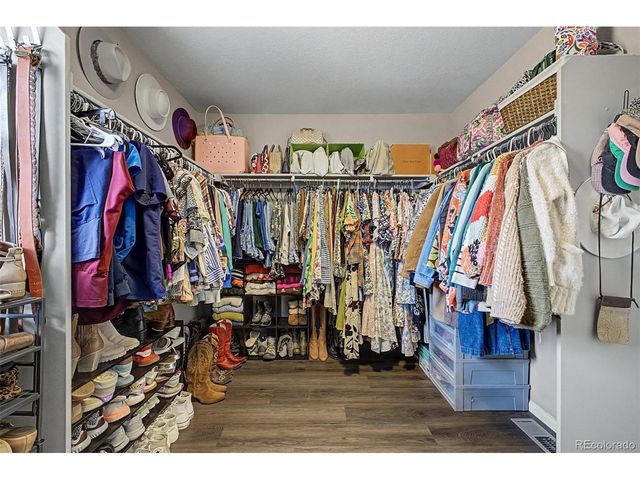 15022 W 70th Ave, Arvada, CO 80007