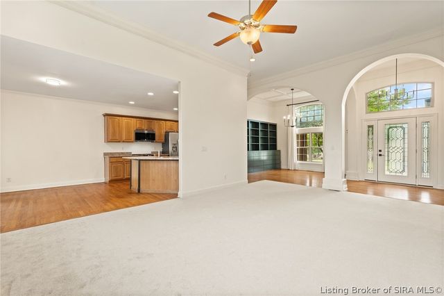 3044 Wolf Ridge Court, New Albany, IN 47150