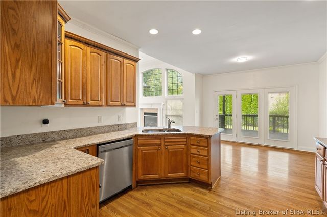 3044 Wolf Ridge Court, New Albany, IN 47150
