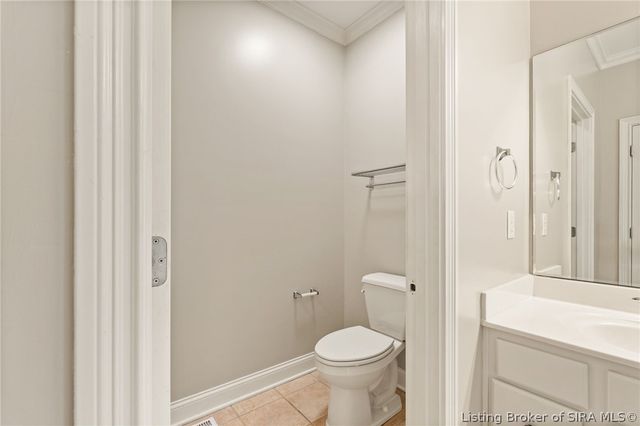 3044 Wolf Ridge Court, New Albany, IN 47150