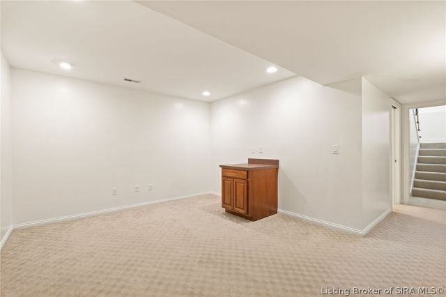 3044 Wolf Ridge Court, New Albany, IN 47150