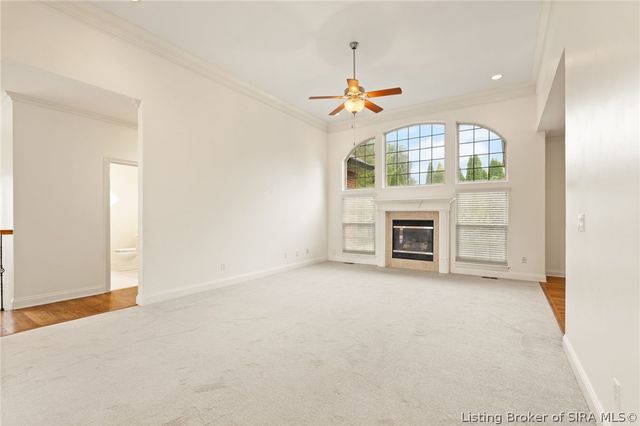 3044 Wolf Ridge Court, New Albany, IN 47150