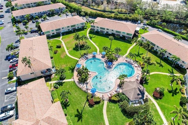 348 Tern DR 2, Naples, FL 34112