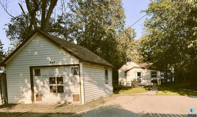 419 S Duff St Street, Mitchell, SD 57301