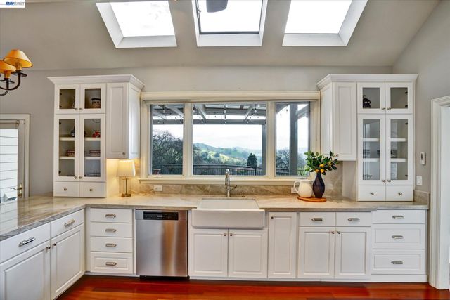 2382 Alameda Diablo, Diablo, CA 94528