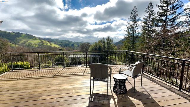 2382 Alameda Diablo, Diablo, CA 94528