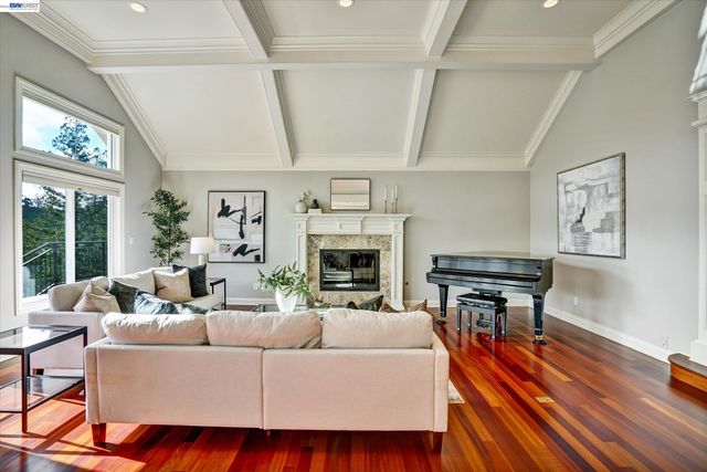 2382 Alameda Diablo, Diablo, CA 94528