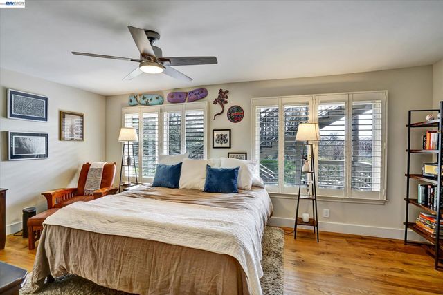 2382 Alameda Diablo, Diablo, CA 94528