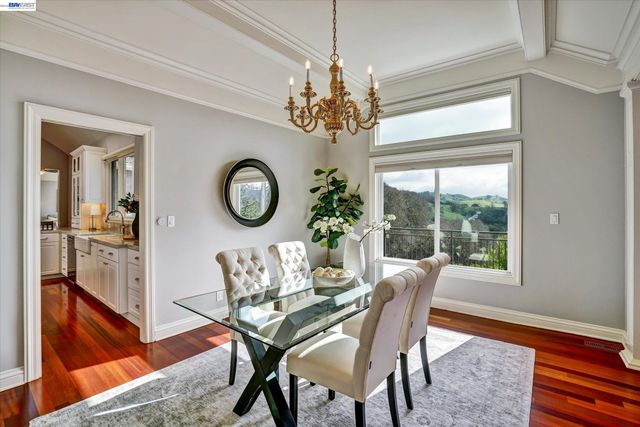 2382 Alameda Diablo, Diablo, CA 94528