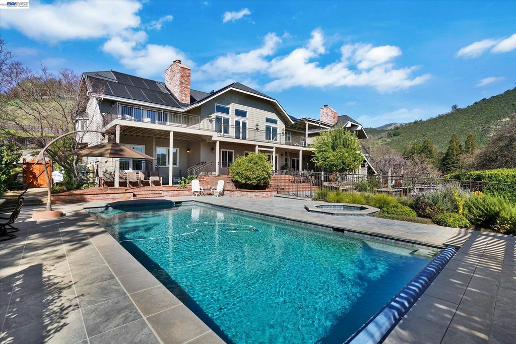 2382 Alameda Diablo, Diablo, CA 94528