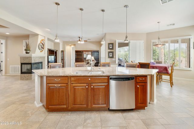 4430 E CAROB Drive, Gilbert, AZ 85298