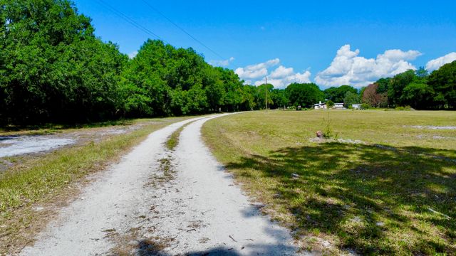 17135 NW 190th Road, Okeechobee, FL 34972