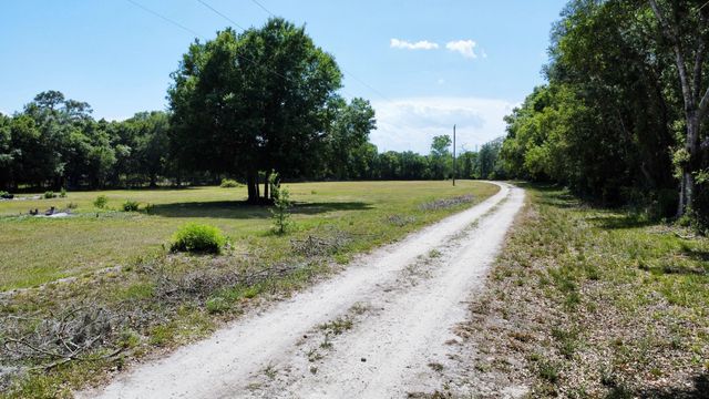 17135 NW 190th Road, Okeechobee, FL 34972