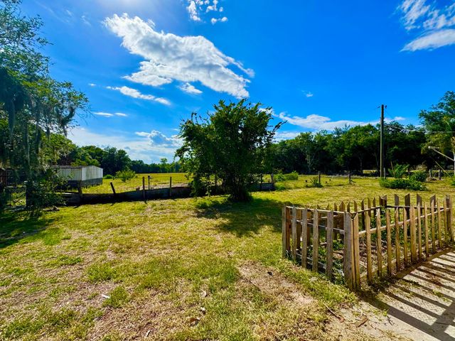 17135 NW 190th Road, Okeechobee, FL 34972