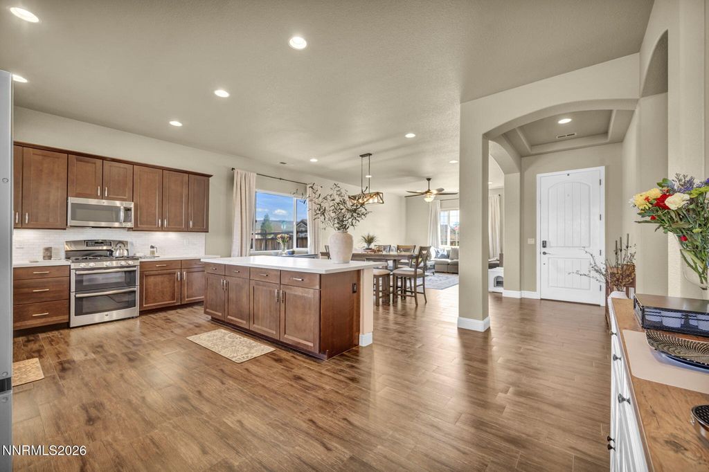 Image 18 of property listing at 485 Sunset Springs Lane, Sparks, NV 89441