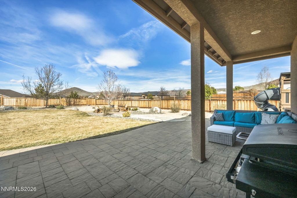 Image 33 of property listing at 485 Sunset Springs Lane, Sparks, NV 89441