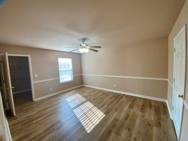 196 Flagstone Drive, Rossville, GA 30741