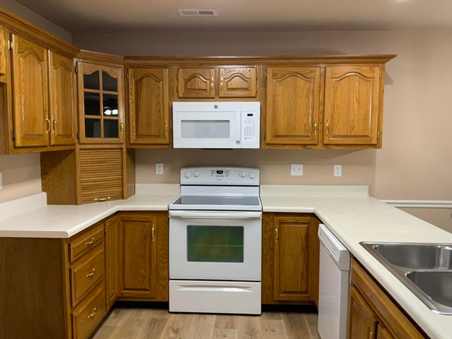 196 Flagstone Drive, Rossville, GA 30741