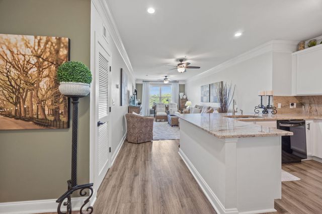 2244 Ashley Crossing Drive Unit 134, Charleston, SC 29414