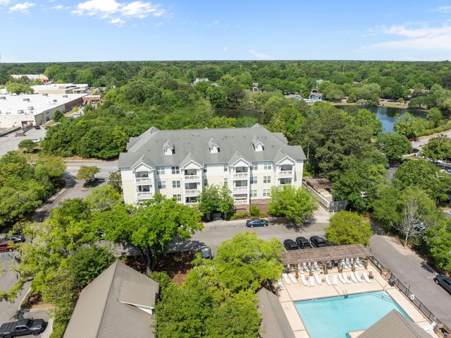 2244 Ashley Crossing Drive Unit 134, Charleston, SC 29414