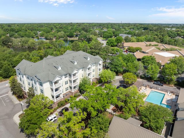2244 Ashley Crossing Drive Unit 134, Charleston, SC 29414