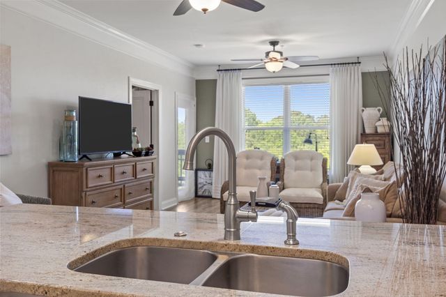 2244 Ashley Crossing Drive Unit 134, Charleston, SC 29414