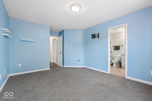 620 Bobtail Drive, Greenfield, IN 46140