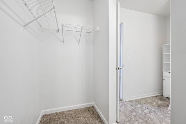 620 Bobtail Drive, Greenfield, IN 46140