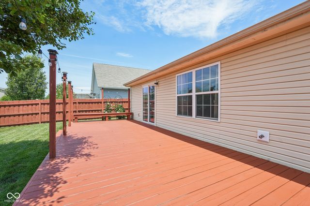620 Bobtail Drive, Greenfield, IN 46140