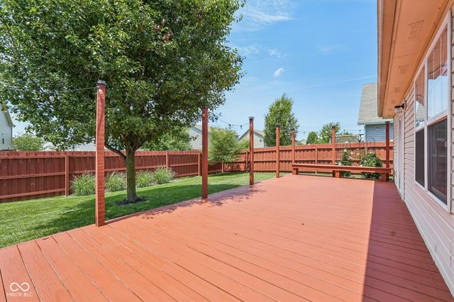 620 Bobtail Drive, Greenfield, IN 46140