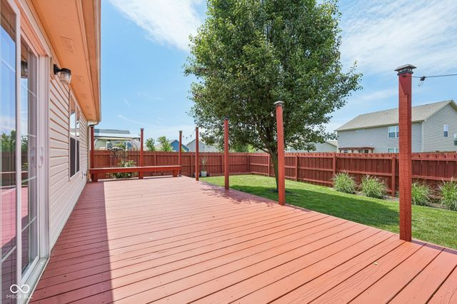 620 Bobtail Drive, Greenfield, IN 46140