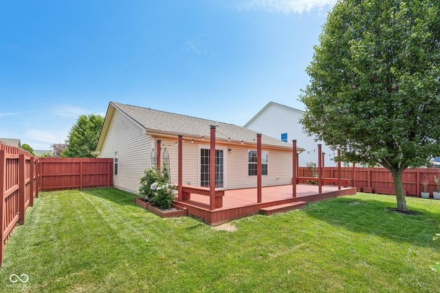 620 Bobtail Drive, Greenfield, IN 46140