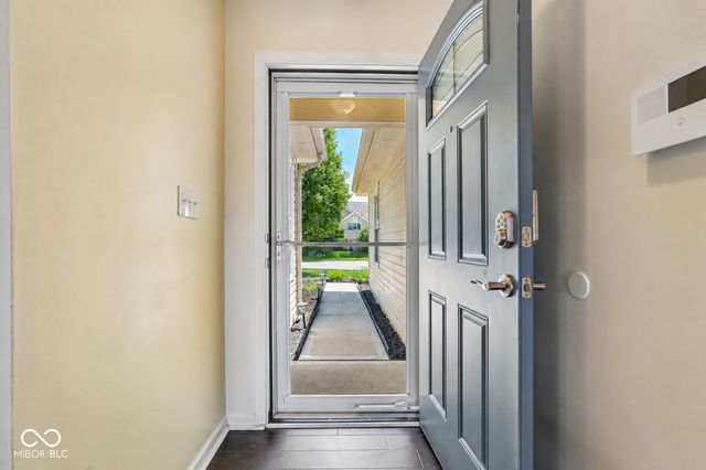 620 Bobtail Drive, Greenfield, IN 46140