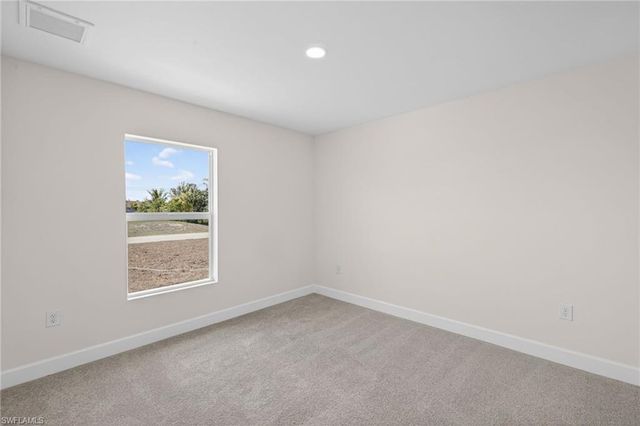 702 NW Douglas CIR, Cape Coral, FL 33993