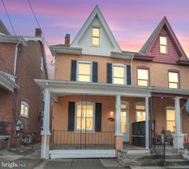 642 WALNUT ST, Pottstown, PA 19464