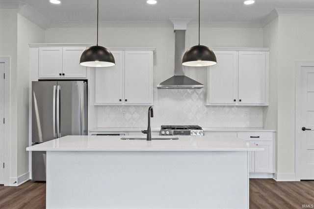 120 Parkerwood Lane, West Lafayette, IN 47906