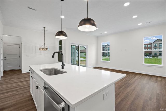 120 Parkerwood Lane, West Lafayette, IN 47906