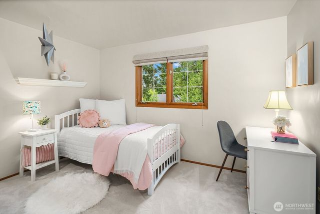 20141 NE 42nd Street, Sammamish, WA 98074
