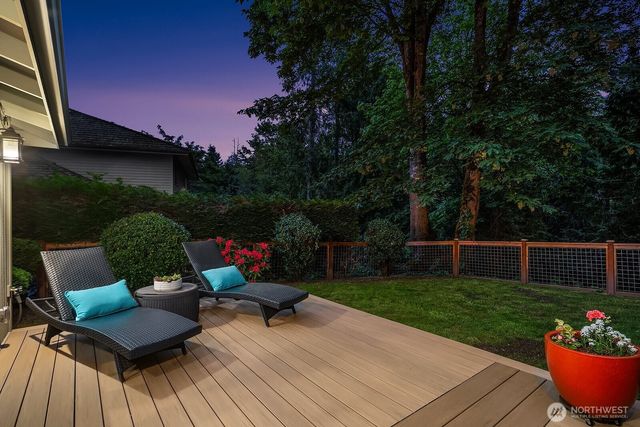 20141 NE 42nd Street, Sammamish, WA 98074