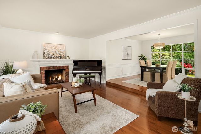 20141 NE 42nd Street, Sammamish, WA 98074