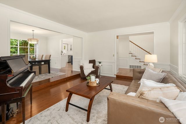 20141 NE 42nd Street, Sammamish, WA 98074