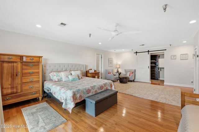 306 Lake Park Boulevard S 302, Carolina Beach, NC 28428